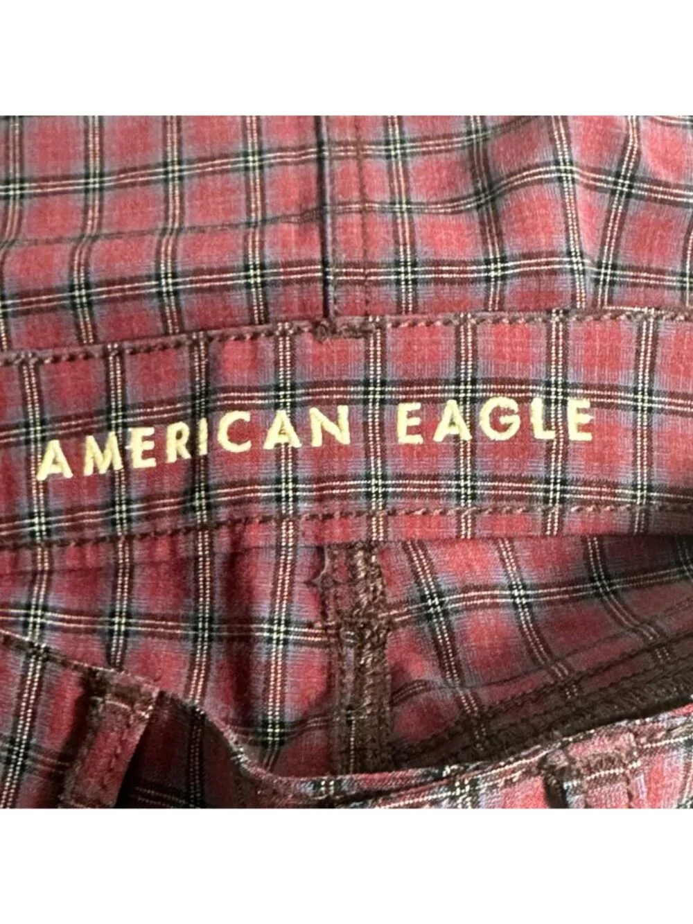 American Eagle Outfitters Hi-Rise Mini Skirt Plaid Maroon Black SZ 00 Preppy - Picture 5 of 12